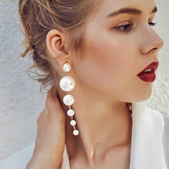 Reversible Big Pearl Long Dangle Clip On Earrings - Picture 3 of 6